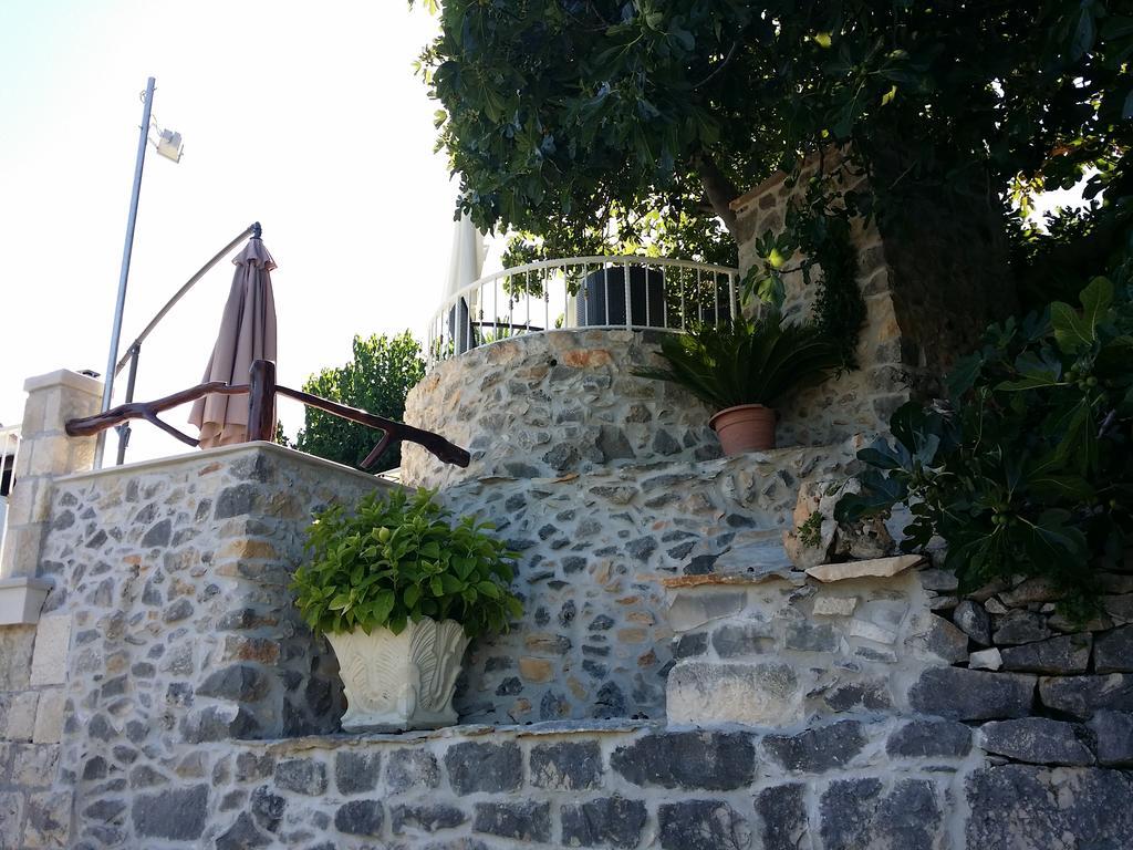 Holiday Home Gustirna Selca  Exterior photo